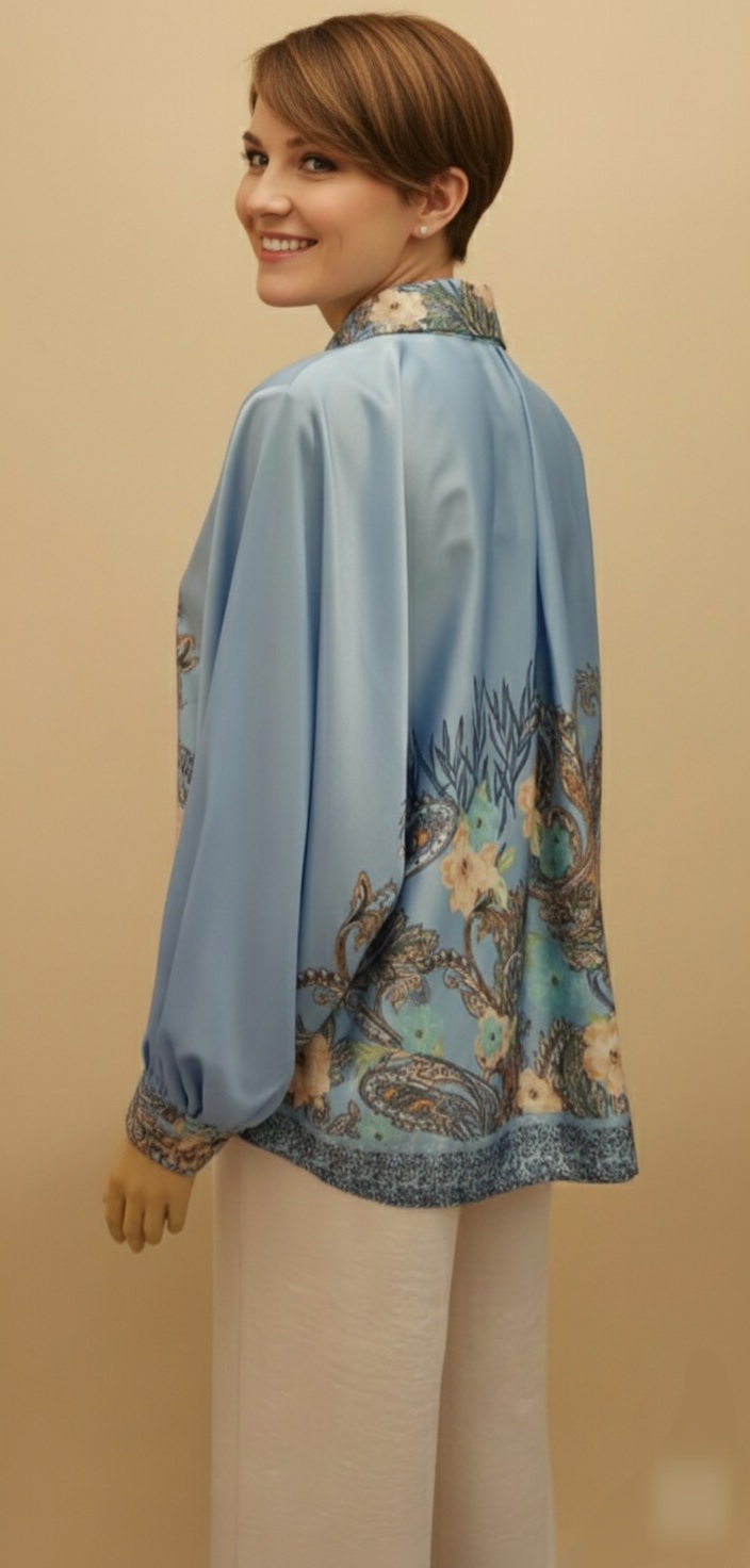 Blusa Azul de Manga Ancha